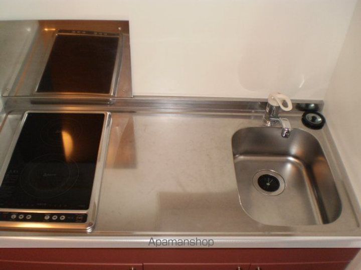 レオネクスト榎戸Ⅱ102のキッチン