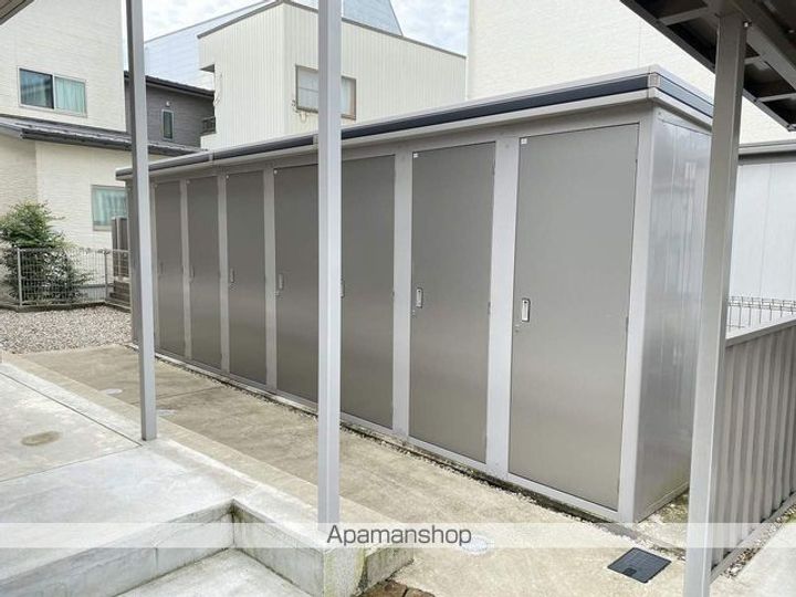 コーポラスみのりの外観