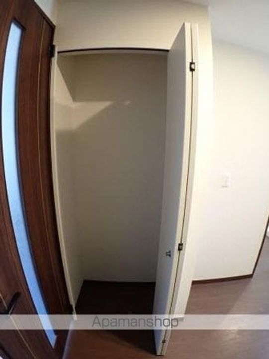 アーバン上大川前301の内装