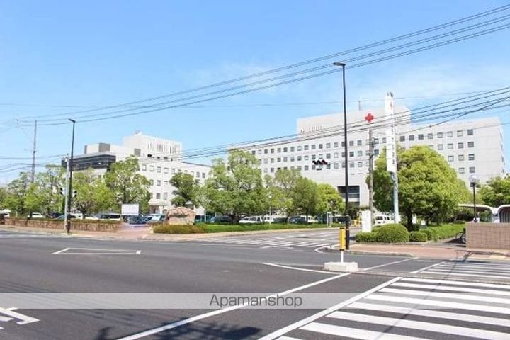 コーポジュン210号室の周辺