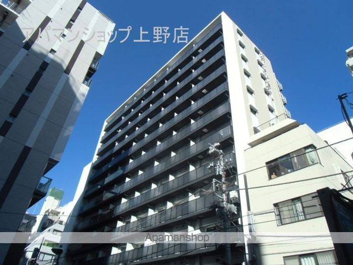 東京都千代田区東神田2丁目の賃貸マンションの外観