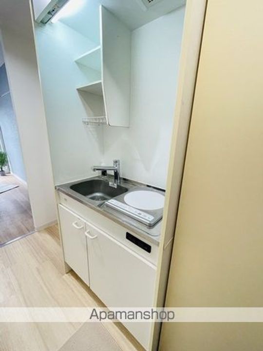 神奈川県横浜市磯子区磯子2丁目の賃貸マンションのキッチン