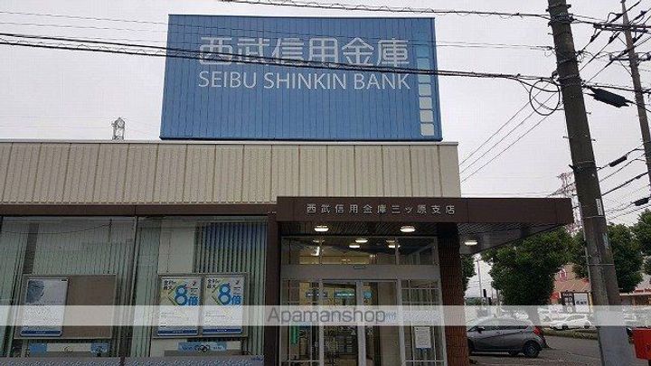 東京都青梅市藤橋3丁目の賃貸アパートの周辺