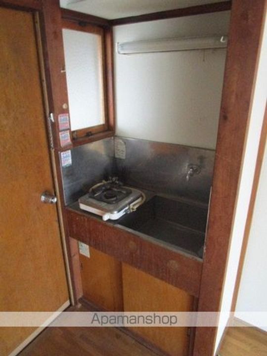 東京都杉並区和田2丁目の賃貸アパートのキッチン