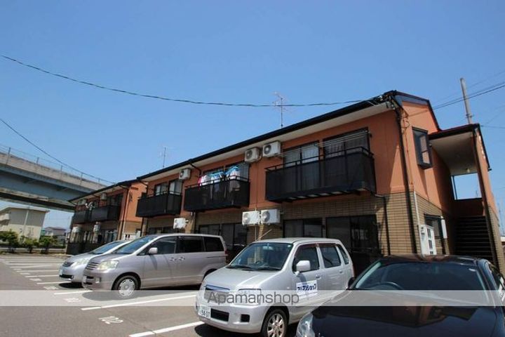 エクレールB107の外観