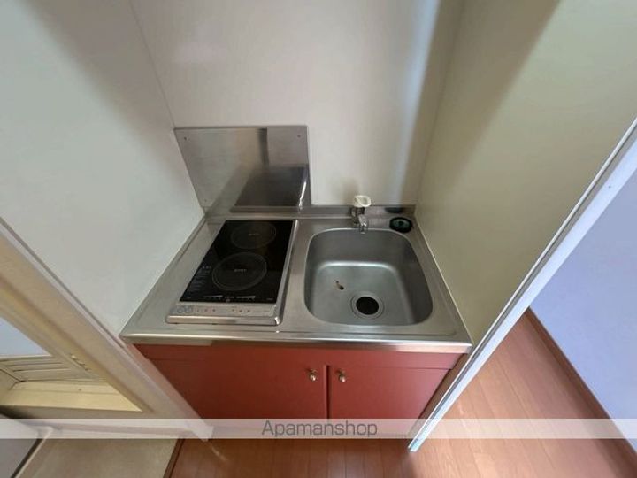 埼玉県蓮田市見沼町の賃貸アパートのキッチン