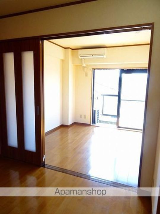 クレールコートの居間