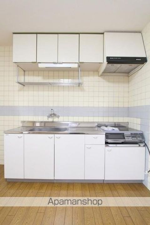 香川県高松市松縄町の賃貸マンションのキッチン