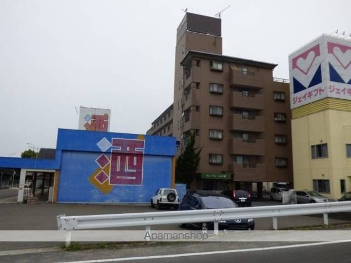 サンヴェール小泉の外観