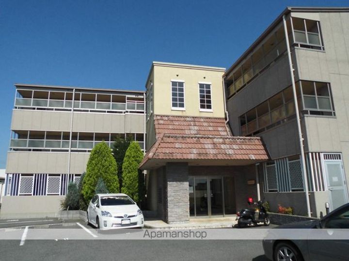 グランフルーリの外観