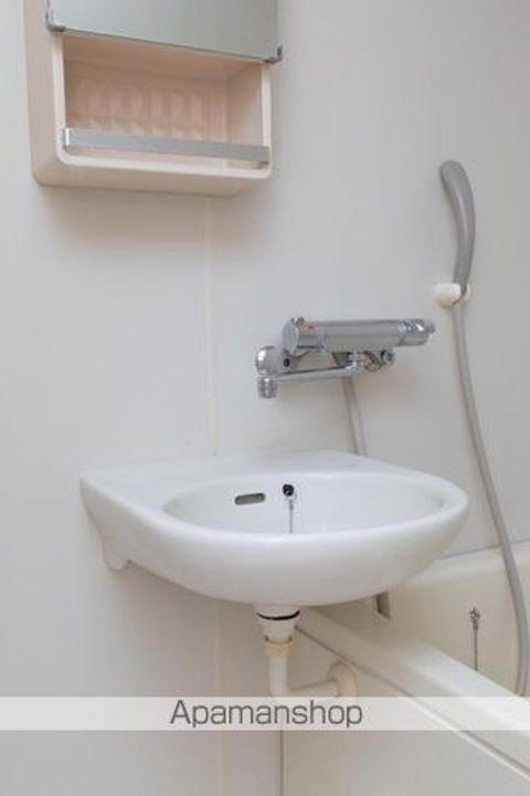 香川県高松市旅篭町の賃貸マンションの内装