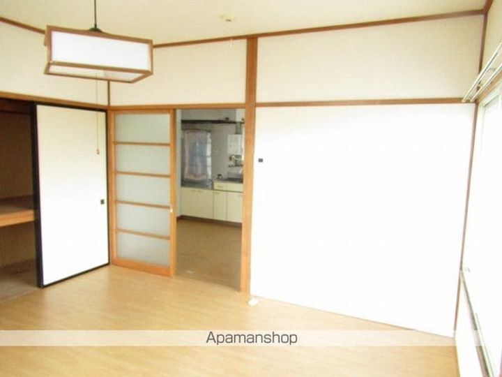 盛岸88202の内装