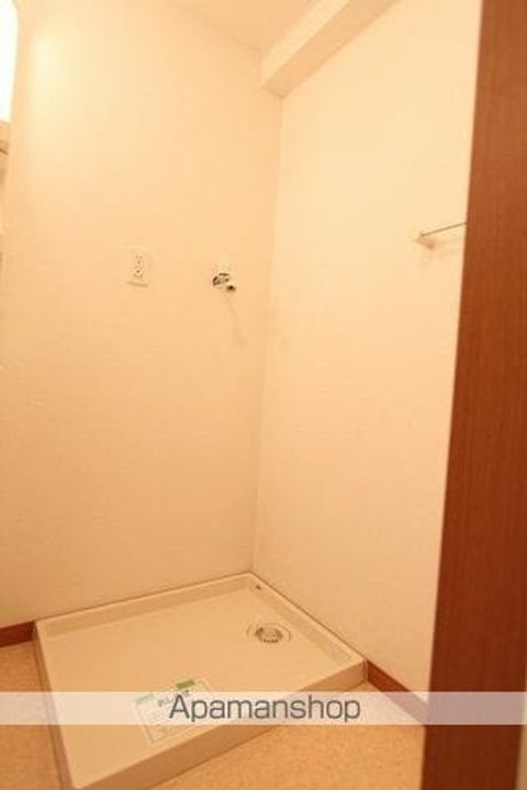 バレーフィールド仏生山館303の内装