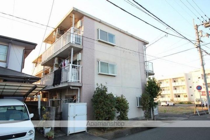 香川県高松市太田上町の賃貸マンションの外観