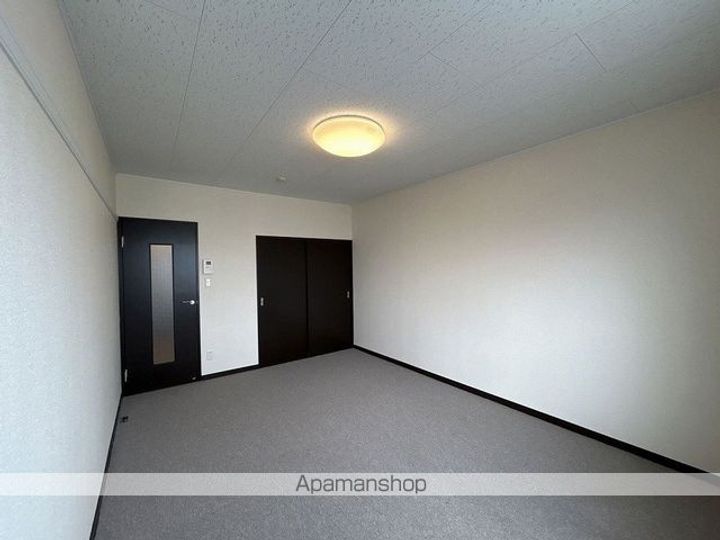 レオネクストしうんの居間