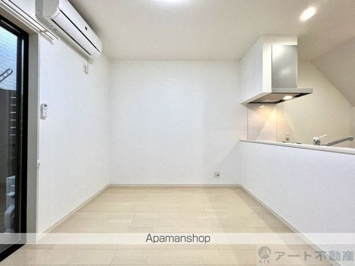 アルト山越の内装