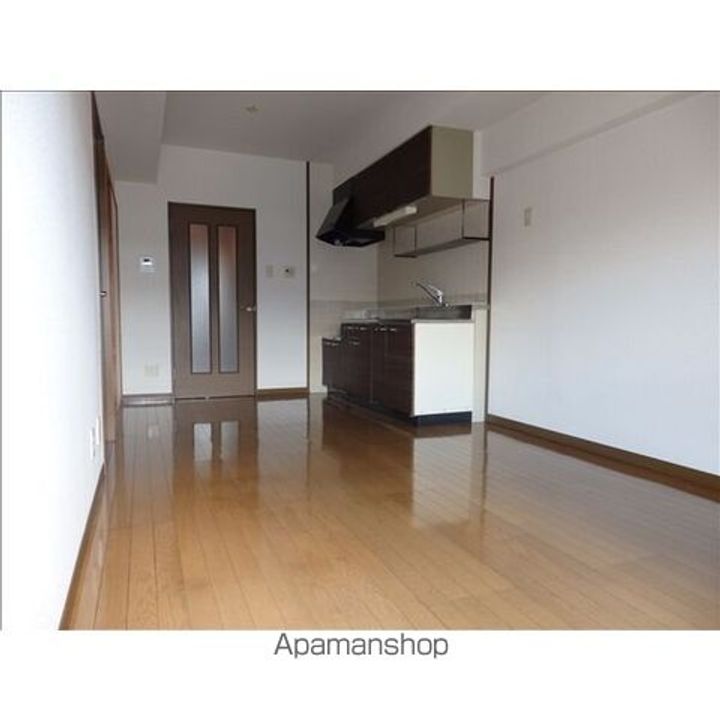 エスポワール丸新の居間