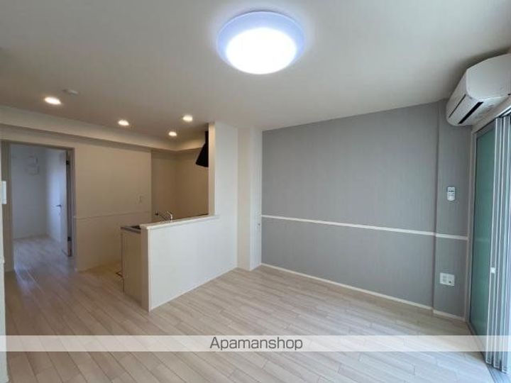 ユリシスの居間