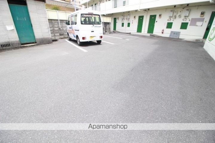 岡山県岡山市北区南方5丁目の賃貸マンションの外観