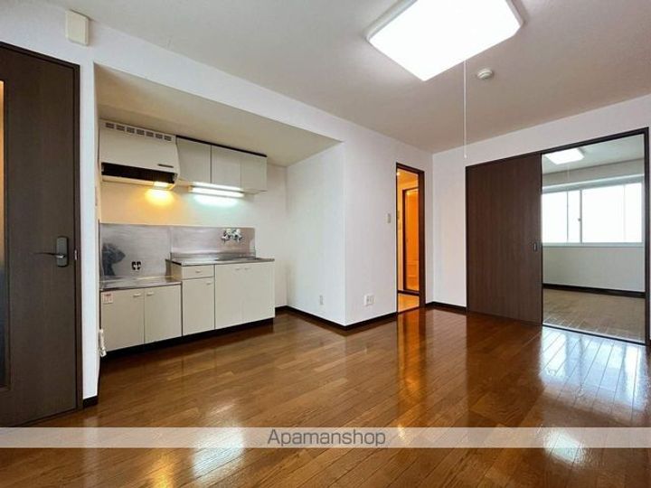 北海道函館市昭和4丁目の賃貸マンションの内装