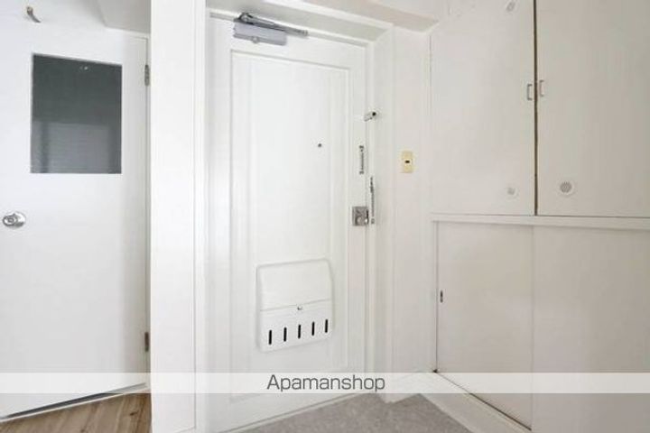 ビレッジハウス白河1号棟207の玄関