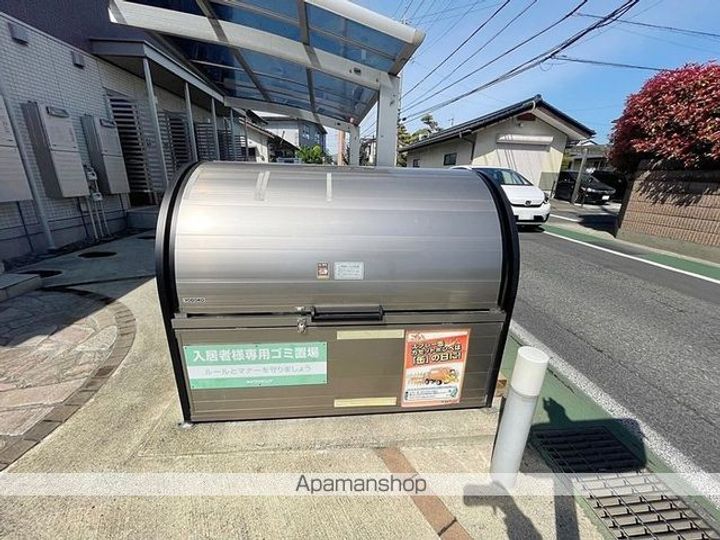 ラ・ヴェリテ203の内装