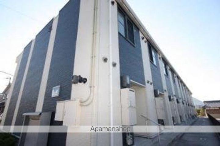 香川県丸亀市富士見町1丁目の賃貸アパートの外観