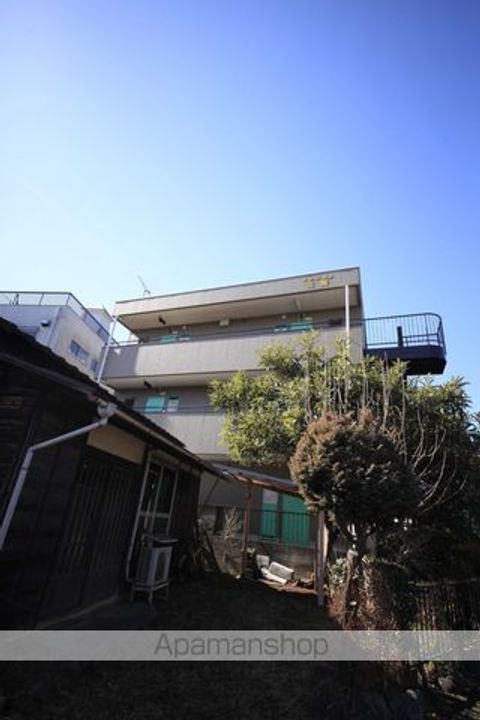 三陽マンションの外観