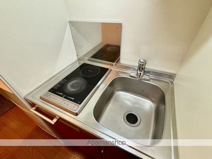 レオパレス希望105のキッチン