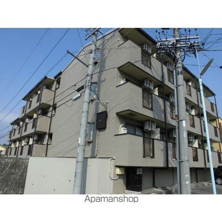 アゼリアヒルズの外観