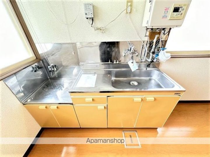 コーポおの201のキッチン