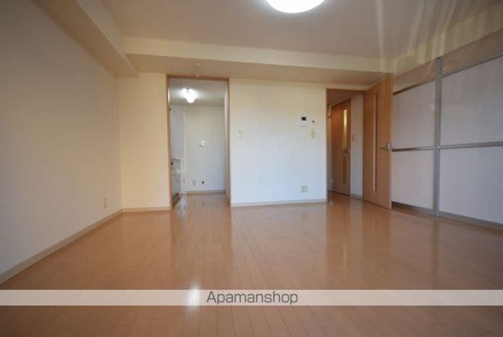 フェリチタ愛子Ⅰの居間