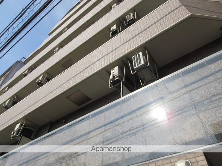 東京都杉並区荻窪5丁目の賃貸マンションの外観