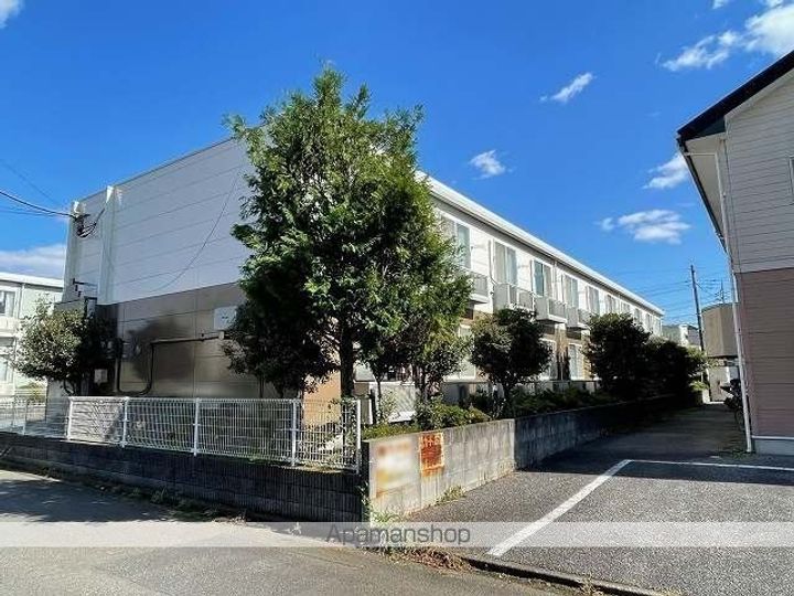 レオパレスクエスタの外観