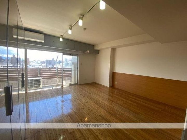 富士ヒルズの居間