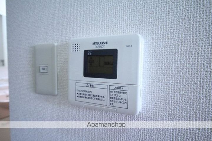 大阪府豊中市螢池東町1丁目の賃貸マンションの内装