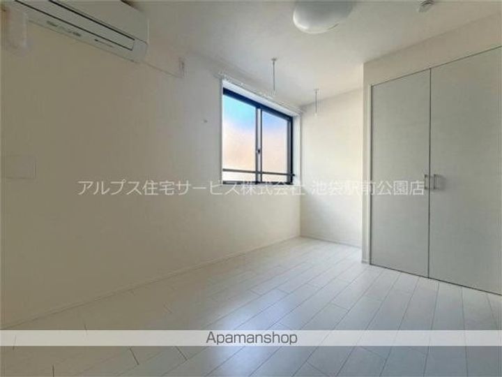 早稲田鶴巻町IMAハウスの内装