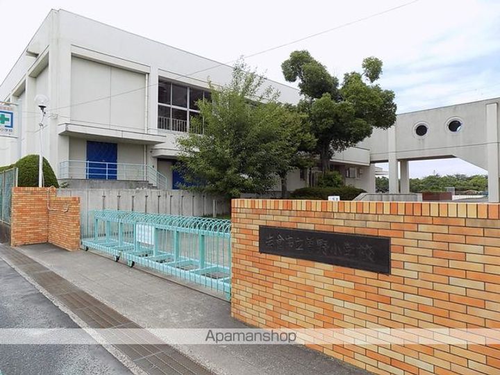 サンシャインクロノス102号室の周辺