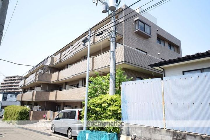 ロイヤルヒルズ台原Ⅰの外観