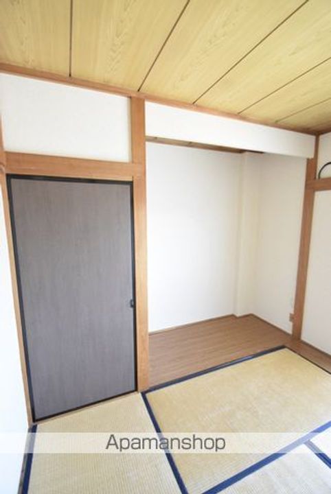 峰岸マンション302の内装