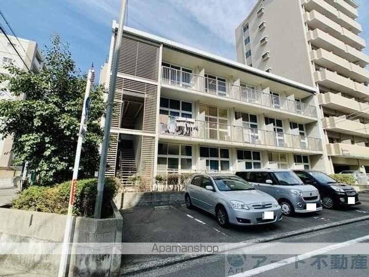 レオパレスグランディル204の外観