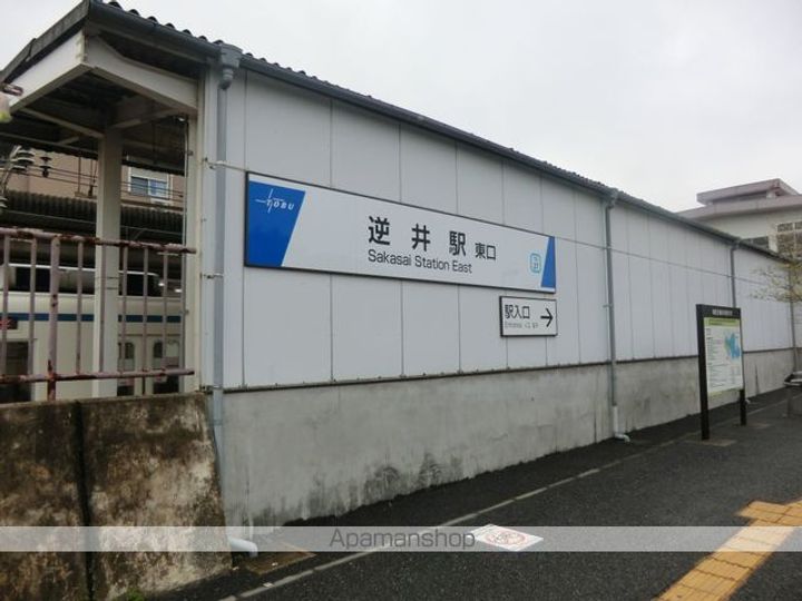 レオパレスエスト逆井の周辺