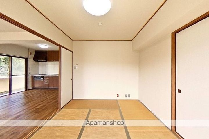 響水館の内装