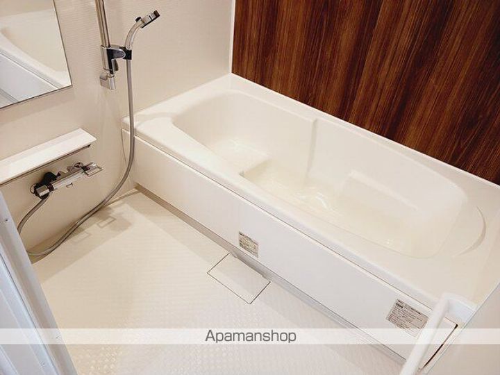 岐阜県岐阜市琴塚3丁目の賃貸アパートの風呂