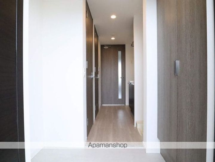 メイクス鶴舞Ⅱ407号室の玄関