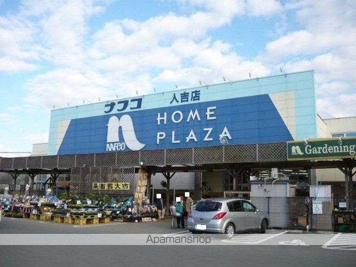 ALBAーCASAⅤの周辺