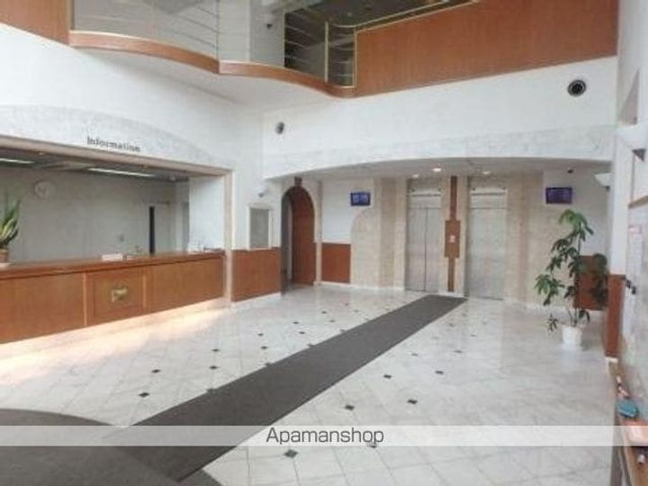 新潟ダイカンプラザ遊学館の外観