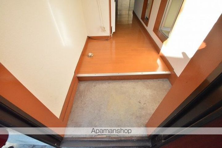 ハミングパークB2105の玄関