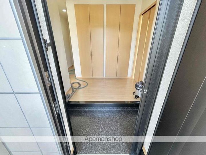 滋賀県蒲生郡竜王町大字薬師(一戸建)の賃貸物件戸建ての玄関