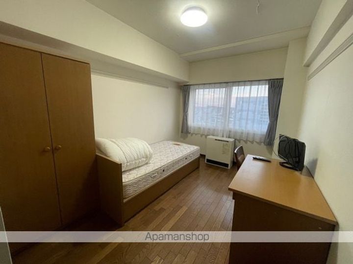 鳳乃舞雄飛が丘315の居間